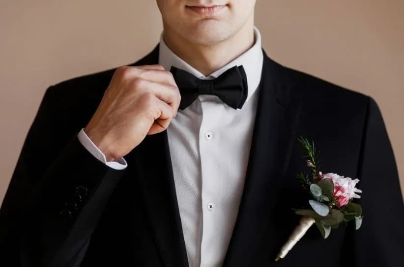 Jaka koszula do muchy? Poradnik elegancji i stylizacji